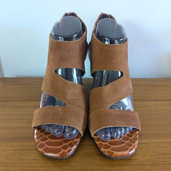 Donald Pliner Preppy Academia Coastal Capsule Neutral Minimalist Wedge Heel 7M - Picture 3 of 12